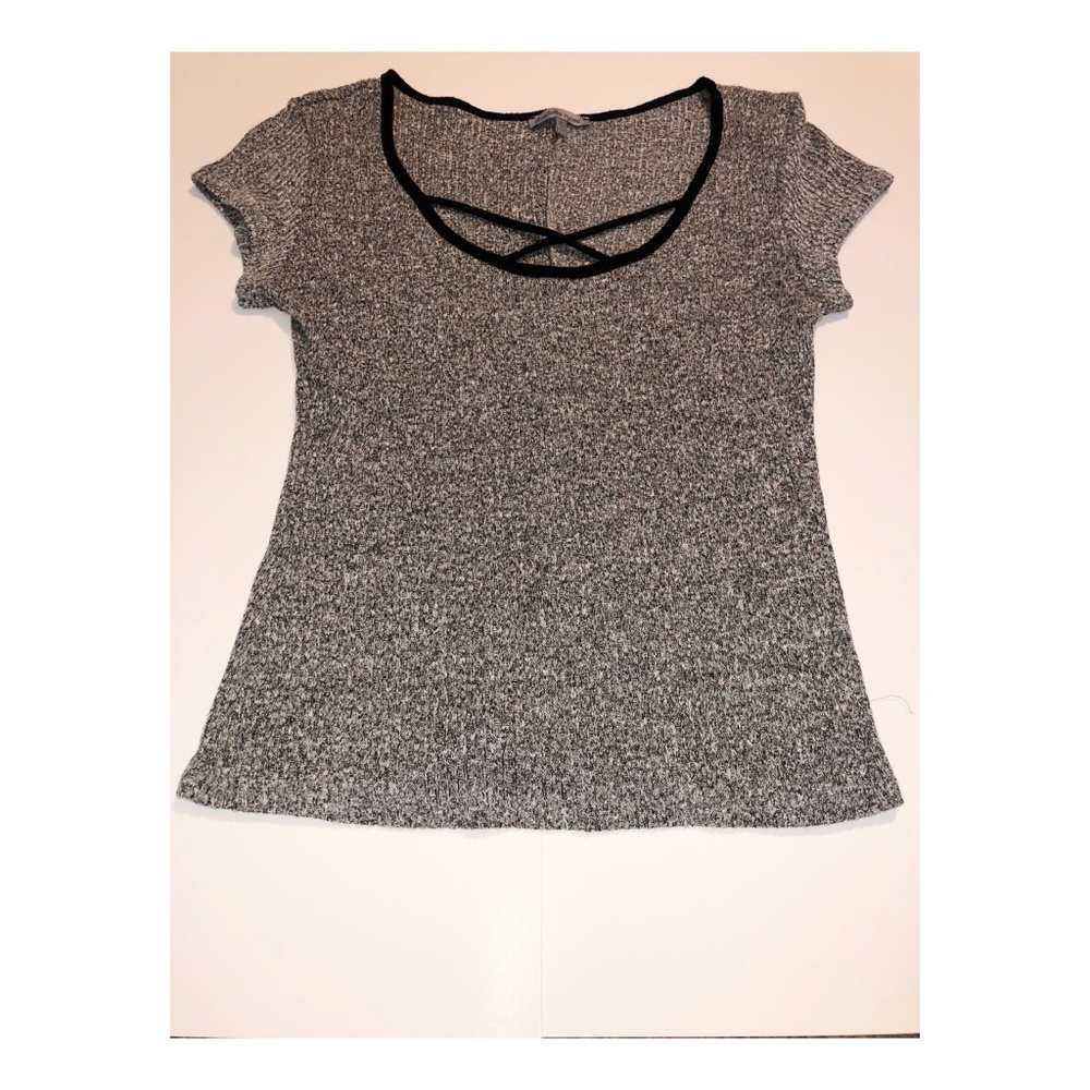 Gray Top - Picture 2 of 4